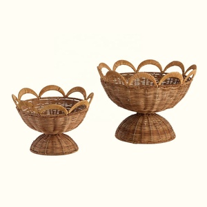 Panier à fruits en rotin tressé à la main, Décoration et rangement naturels pour la cuisine - Product Image 1