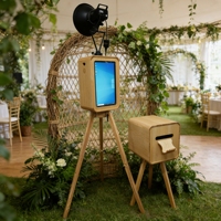 Photomaton vintage en bois avec écran tactile pour festivals, remises de diplômes, Noël, Halloween, soirées selfie - Construction en métal et bois