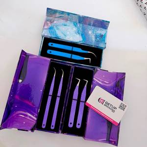 Pince à cils violette et bleue, revêtement poudré, personnalisée, avec boîte à double compartiment, 90 unités, longueur 45 mm, courbure 45, pointe lisse argentée - Product Image 3