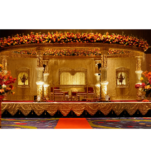Mandap de mariage en cristal sculpté doré, aspect élégant, mandap de mariage en cristal personnalisé, décoration sur le thème doré pour mandap, Angleterre - Product Image 1
