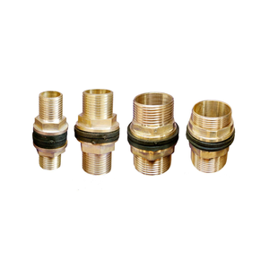 Raccord de réservoir en laiton de précision pour les systèmes de stockage et de distribution de liquides industriels - Product Image 6