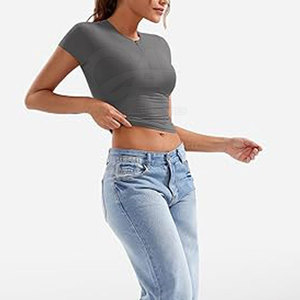 Camiseta Corta con Cremallera para Mujer 2026, Elástica y Ajustada, Top Corto de Moda para Dama con Cremallera Frontal, Camiseta Deportiva Corta para Mujer - Product Image 5