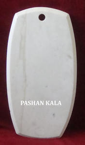 Tabla de Cortar de Mármol Negro Natural de Diseño Único Hecha a Mano, Forma Ovalada con Superficie Lisa y Brillante, Utilizada para Cortar Verduras - Product Image 6