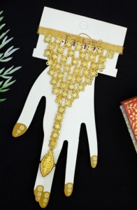 Conjunto de Anillo y Brazalete Panja Chapado en Oro para Mujer, Joyería Tradicional Árabe de los Emiratos Árabes Unidos, Kuwait e India, Brazalete de Mano para Novia, Cadena de Mano para Boda - Product Image 4