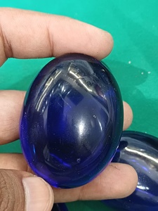 Pierre de palmier en obsidienne indigo, verre volcanique poli et lisse, pierre de méditation pour l'ancrage, le soulagement du stress et la guérison - Product Image 1