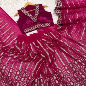 Sari de diseñador Georgette con lentejuelas, hilo y trabajo de Dori, y blusa con trabajo de lentejuelas, precio al por mayor de Royal Export - Product Image 4