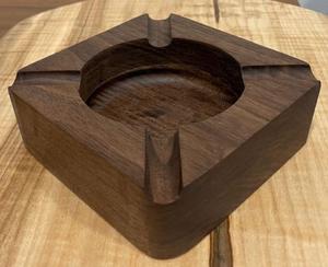 Handmade Wooden Tabletop Cigar <b>Ashtray</b> Modern Classic Design Eco-Friendly Smoking Ash Holder for Home Office Restaurant and Bar - Product Image 5