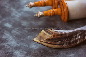 Kosher Kudu Shofar Corne Sculpté Traditionnel Israélien Religieux Art Remarquable Style Ange - Product Image 2