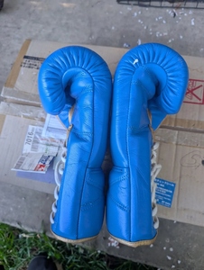 Gants de boxe professionnels en cuir sur mesure, fermeture à lacets, gants de sparring pour la boxe, gants d'entraînement pour le kickboxing - Product Image 3