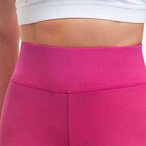 Shorts de sport/yoga pour femmes, respirants, confortables, couleur unie, taille haute, effet push-up, séchage rapide, en Spandex/Nylon, avec poches, vente en gros - Product Image 4
