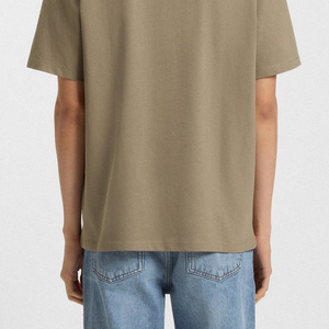 เสื้อยืดผู้ชายสำหรับเล่นกีฬาและออกกำลังกาย วัสดุคุณภาพสูง พร้อมบริการออกแบบโลโก้ตามสั่ง / บริการ OEM ราคาโรงงานสำหรับผู้ชาย - Product Image 6