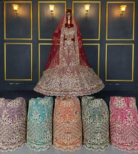 Conjunto de Lehenga Choli de terciopelo bordado 100% algodón, largo hasta el suelo, atuendo nupcial con Dupatta, sin arrugas, tradicional - Product Image 3