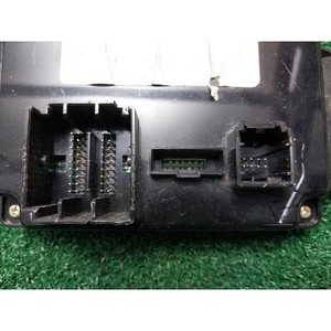 ECUs y Módulos de Computación Usados Cherokee 68247686AB - Product Image 2
