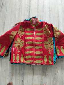 Manteau brodé VelvetSuzani pour femmes, fait main, floral, bohème, ethnique, veste d'hiver, artisan indien, fournisseur en gros, exportateur - Product Image 2
