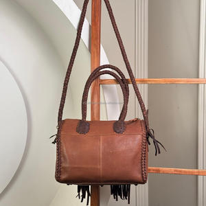 Nouveau concepteur 2025 femmes grande capacité gland sac fourre-tout à la mode sac à main à bandoulière en cuir de vachette avec poignée tressée - Product Image 6