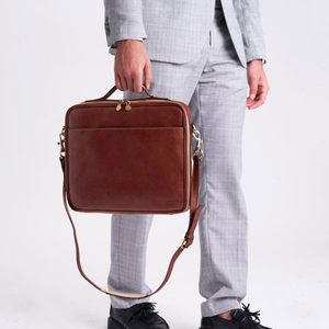Wholesale Custom Brown Leather Laptop Briefcase with Premium Stitching & Professional Business Look Manufacturer Supplier - Product Image 4