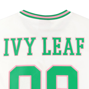 เสื้อยืดฟุตบอลทรงโอเวอร์ไซส์ผ้าเชนิลล์สีงาช้าง แบรนด์ AKA สำหรับสตรี  ชุดนักกีฬามหาวิทยาลัยกรีก ผลิตจากผ้าฝ้ายพรีเมียม - Product Image 6