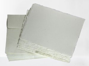 กระดาษพรีเมียมคอตตอนสำหรับงานโปรโมชั่น 10 แผ่นขนาด A6 พร้อมซองจดหมาย 5 ซอง บรรจุเป็นชุดในแฟ้ม - Product Image 4