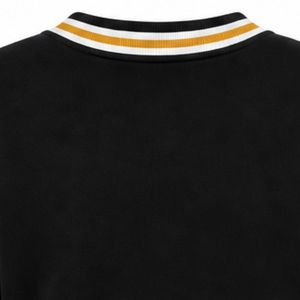 Suéter Negro con Cuello Redondo y Letras Griegas ETP Doradas, Ribete a Rayas Blanco y Dorado, Ropa Personalizada para Hermandades Universitarias - Product Image 5