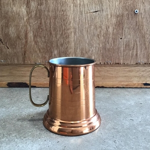 Chope à bière vintage en cuivre avec poignée en laiton, classique, écologique, réutilisable, vaisselle traditionnelle pour bar, maison, cuisine, cadeau durable - Product Image 2