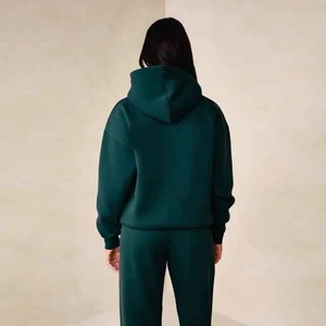 Conjunto Deportivo con Capucha para Mujer, Talla Grande, Color Verde Sólido, 100% Algodón, Manga Larga, Sudadera Informal con Bolsillos Laterales, Otoño - Product Image 4
