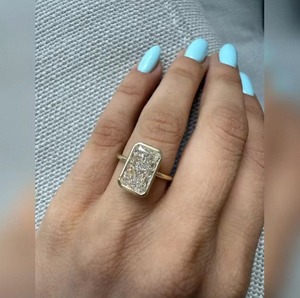 Luxury Radiant Cut Lab Grown <b>Diamond</b> <b>Ring</b> In 9K 14K And 18K Gold For Women Perfect For Engagement Wedding And Anniversary Gift - Product Image 3