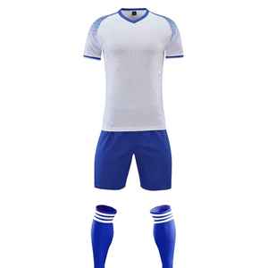 Uniforme de Fútbol Personalizado, Diseño a Medida, Antimanchas, Flexible, Resistente a Impactos, de Secado Rápido y Cómodo - Product Image 2