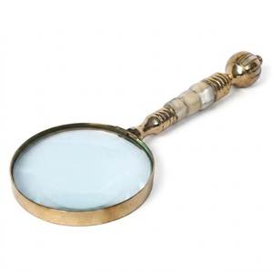 Lupa de cuerno de latón con nácar premium, adorno decorativo vintage, bibelote náutico, ornamento de escritorio, decoración óptica antigua - Product Image 1
