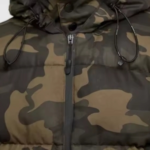 Men's Camouflage Hooded Puffer Jacket Windproof <b>Thick</b> <b>Winter</b> <b>Coat</b> Polyester Filling Casual Style Zipper Closure - Product Image 4
