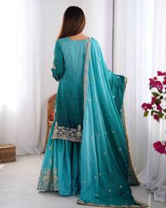 Ensemble Sharara brodé lourd pour femme avec dupatta, robe ethnique traditionnelle pour mariage et Diwali, ensemble palazzo à manches longues en soie Chinon - Product Image 3