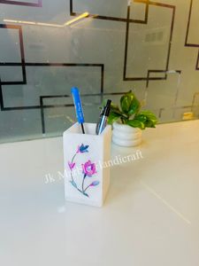 ที่ใส่ปากกาหินอ่อนสีขาวทรงสี่เหลี่ยม งานแฮนด์เมดลายดอกไม้ สำหรับจัดระเบียบโต๊ะทำงานและใช้ในสำนักงาน พร้อมตัวเลือกสกรีนโลโก้ - Product Image 3