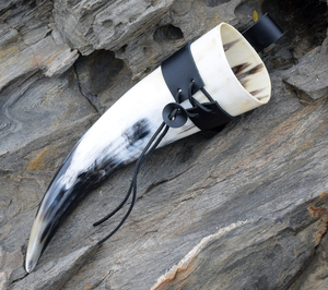 Custom Size Top Selling Water Bottle Plastic Horn Handmade Custom Viking Drinking Horn for <b>Beer</b> Drinking at cheap price - Product Image 4