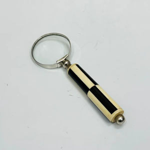 Loupe vintage en nickel de 2 pouces avec poignée décorative |   Loupe de lecture et de bureau portative - Product Image 1