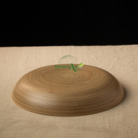 Assiette de service en bambou de style européen, personnalisable et écologique, modèle 2025, en stock, directement de l'usine au Vietnam, pour restaurants et événements.
