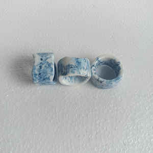 Porte-serviettes rond moderne en résine - Écologique et durable pour les tables à manger, les mariages et les fêtes, décoration de la maison - Product Image 2