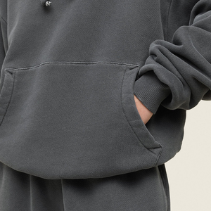 Survêtement de sport unisexe en coton 100% premium pour l'hiver |   Style décontracté élégant |   Vêtements de sport confortables pour femmes et hommes - Product Image 3