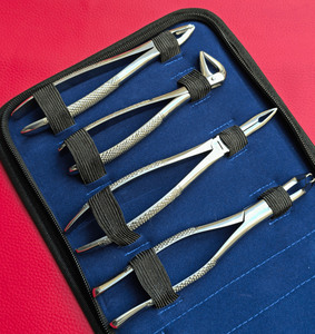 4-teiliges Multifunktionales Hufschmiedezangen-Set Langlebige Hufpflege- und Hufeisen-Handhabungswerkzeuge - Product Image 5