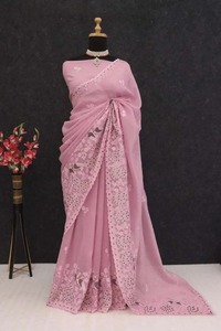Sari en Georgette Imprimé Tendance et Confortable avec Blouse – Vêtement Indien pour Femme – Prix Bas 83348 - Product Image 1