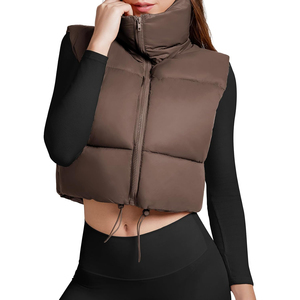 Chaleco Acolchado de Mujer con Cuello Alto, Cierre de Cremallera, Color Sólido, Casual, Corto, Impermeable, con Bordado y Peluche, Último Modelo OEM - Product Image 4