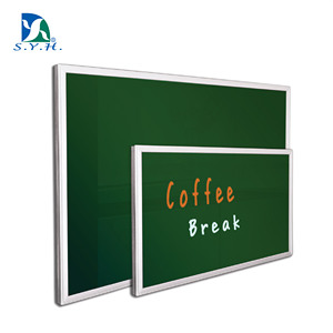 Pizarra Magnética Personalizable con Marco de Aluminio y Superficie para Escribir, Disponible en Negro y Verde - Product Image 1