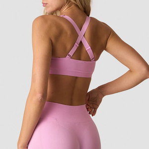 Soutien-gorge de sport personnalisable pour femme, dos croisé à bretelles, vente en gros, collection été, haute qualité, avec soutien-gorge intégré, fitness, ajusté et amincissant - Product Image 6