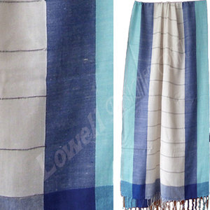 Elegante Bufanda con Diseño de Rayas, Suave y Ligera, para Mujeres y Hombres, Ideal para Fiestas, Invierno y Todas las Temporadas - Product Image 2