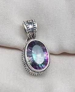 Pendentif Topaze Mystique en Argent Sterling 925 Fait Main, Bijoux en Pierres Précieuses Arc-en-ciel, Fournisseur en Gros - Product Image 5
