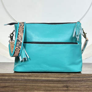 Sac à main en cuir de vachette et fourrure, sculpté à la main, nouveau design 2026, style bohème, fait main, très vendu, multi-usages pour femmes - Product Image 5