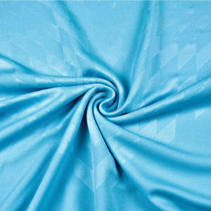 Uniforme de Fútbol de Alto Rendimiento, Tejido Ligero y Transpirable Diseñado para Entrenamientos Intensos y Juego en Equipo - Product Image 3