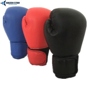 Gants de boxe Daizen Star International en cuir PU avec fermeture Velcro et sangle de poignet réglable pour adultes – Équipement d'entraînement - Product Image 1