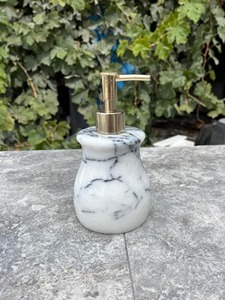White Marble Lotion <b>Dispenser</b> <b>Pump</b> <b>Bottle</b> Suitable For Wash Basin Area Bathroom Vanity Hotel And Office Countertop Use - Product Image 3