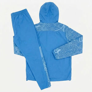 Ensemble de survêtement à capuche 2 pièces bleu ciel pour homme, écoresponsable, style streetwear, veste et pantalon de sport athlétique, tenue de jogging - Product Image 2