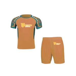 Ensemble d'entraînement athlétique 2 pièces pour hommes |   Ensemble de vêtements de sport 2 pièces respirant pour le football et la gym, avec bordure néon - Product Image 2