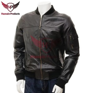 Blouson Aviateur Classique en Cuir Véritable Noir pour Homme avec Col Côtelé et Poches sur les Manches – Manteau d'Hiver Personnalisé en Cuir de Vachette - Product Image 4
